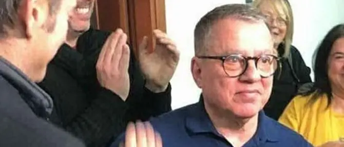 Il Pd soffia un deputato al M5s, ma la “rondine” sarda non fa primavera