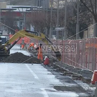 Metro di Cosenza, cantiere a rilento: «Intervenga il prefetto»
