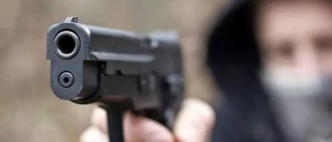 Scalea, due rapine a mano armata in pieno giorno nel giro di un quarto d'ora