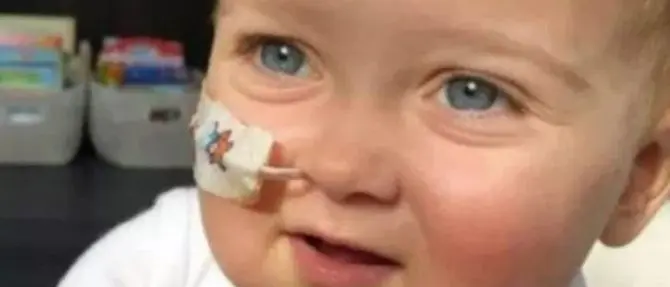 Il trapianto di Alex è riuscito, il piccolo è finalmente fuori pericolo