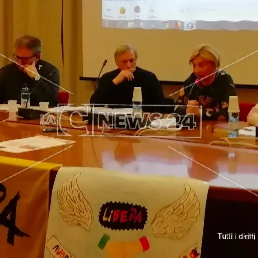 Libera, don Ciotti: «Contro le mafie meno convegni e più concretezza»
