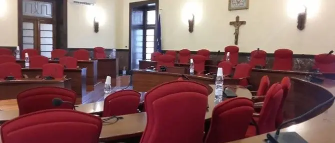 Crisi al Comune, “I Progressisti per Vibo” pronti alle dimissioni