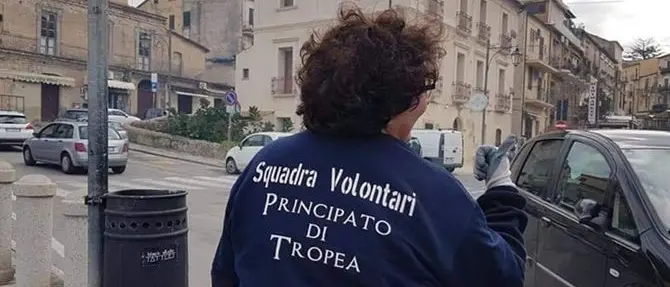 Tropea, una domenica all’insegna del volontariato per amore del paese