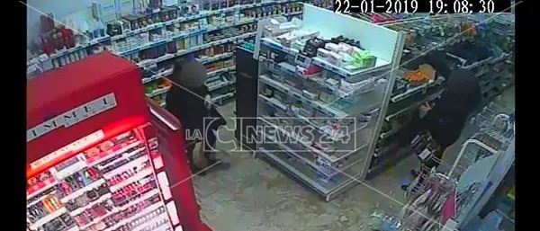 Quattro furti in un mese, l'incubo di un imprenditore di Villa San Giovanni