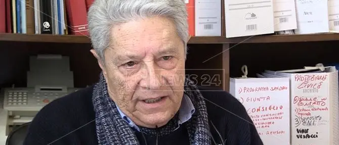 Vibo, il sindaco sfiduciato non ha intenzione di lasciare il campo