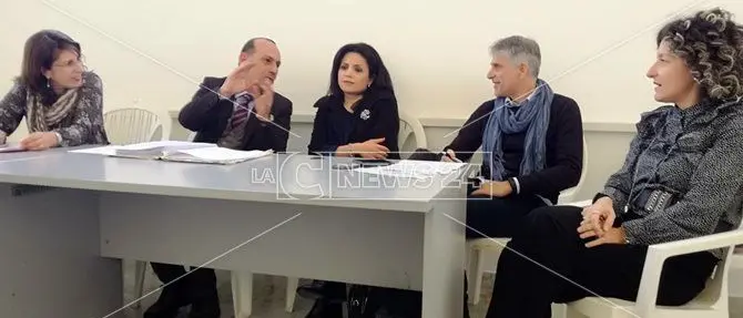 Lamezia, i dirigenti del Comune incrociano le braccia