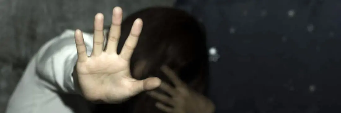 Massacrata di botte dal compagno ora teme per la sua vita e per quella dei figli
