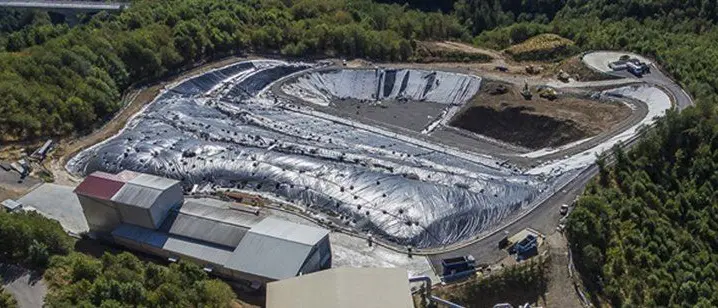 L'unica discarica della Calabria al collasso, chiesta proroga dalla Regione