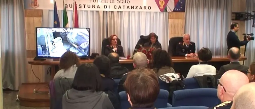 Catanzaro, il questore: «'Ndrangheta invisibile ma presente in economia e politica»