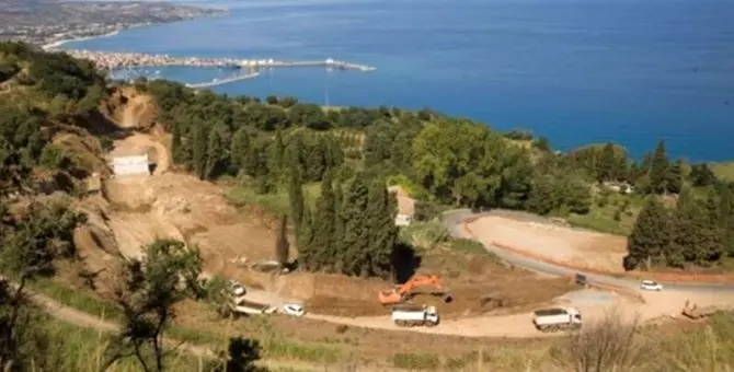 Strada del mare nel Vibonese, arriva la condanna dalla Corte dei conti