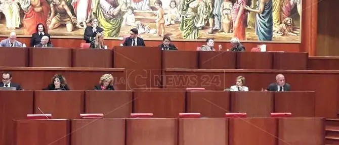 Integrazione Pugliese-Mater Domini: la legge passa in commissione Sanità