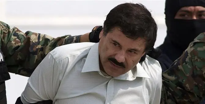 «Stuprava 13enni per mantenersi giovane», nuove accuse sul narcos El Chapo