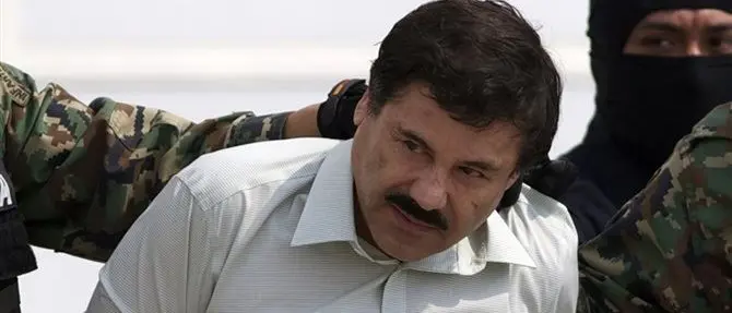 «Stuprava 13enni per mantenersi giovane», nuove accuse sul narcos El Chapo