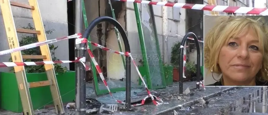 Locale devastato da un incendio, il coraggio di chi non si arrende: «Pronti a riaprire»