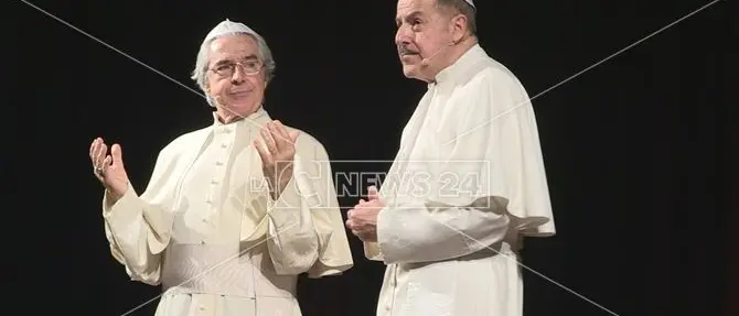 Lo show di Lopez e Solenghi non delude il pubblico