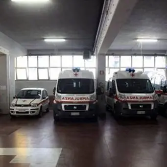 «Le ambulanze del 118 in Calabria?. Nuove di zecca giacciono nei garage delle Asp»