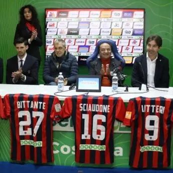 Il Cosenza Calcio presenta i nuovi acquisti