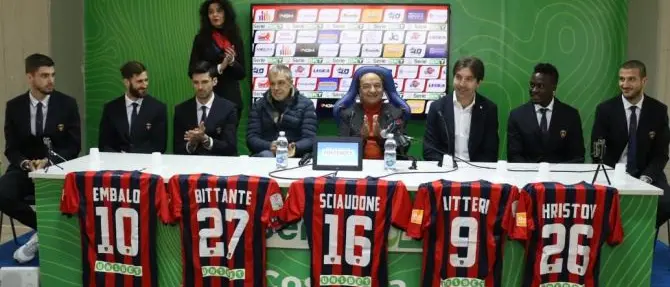 Il Cosenza Calcio presenta i nuovi acquisti