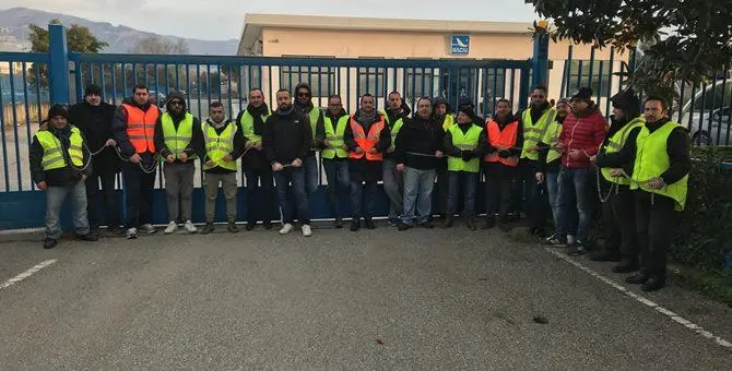 Stagionali Sacal, Uil e Ugl: «Condizioni poste in modo militare»