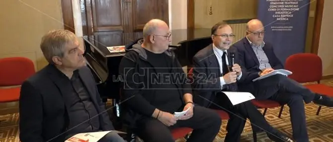 Lamezia, le associazioni: «Sul Teatro Grandinetti intervenga il prefetto»