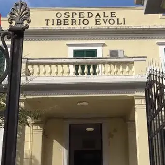 Cittadini in piazza a Melito Porto Salvo in difesa dell'ospedale