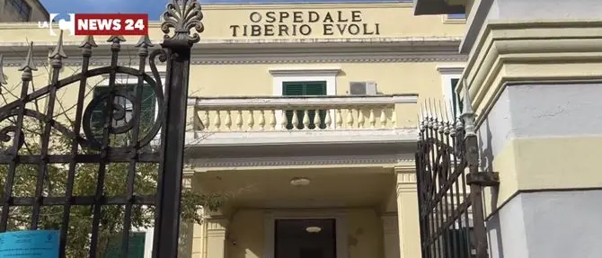 Cittadini in piazza a Melito Porto Salvo in difesa dell'ospedale