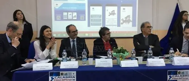 Siderno, l'Europa con gli occhi dei ragazzi che chiedono lavoro