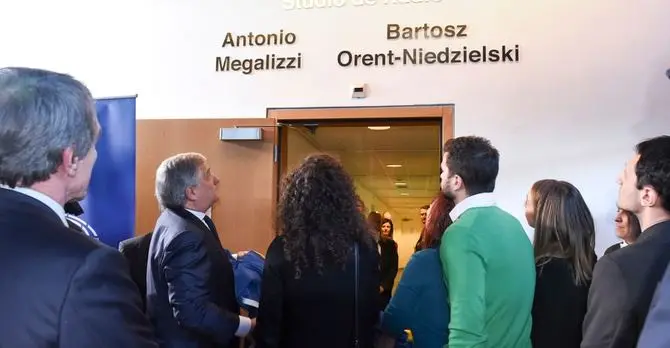 Il Parlamento europeo intitola studio radiofonico a Megalizzi e Bartosz