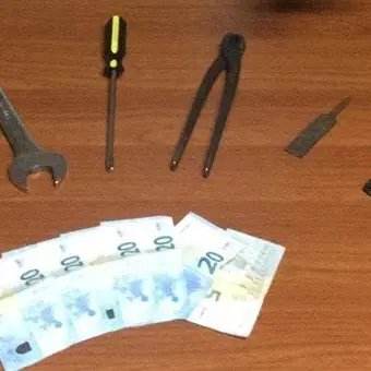 Tentato furto in un'assicurazione di Soverato, arrestato 64enne