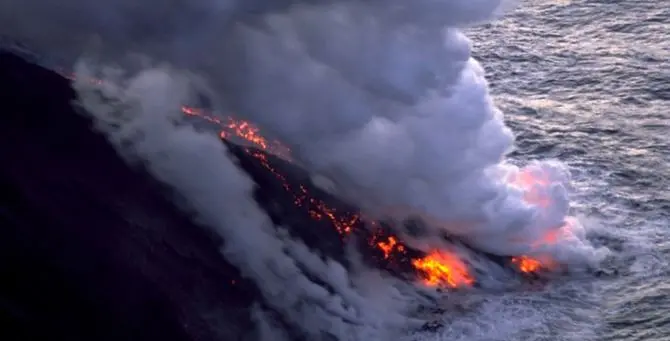 Dallo Stromboli si generò uno tsunami che arrivò fino a Napoli