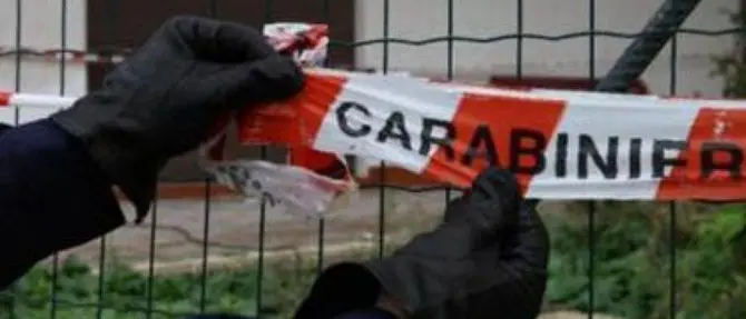 Lavori su immobile sequestrato, una denuncia nel Crotonese