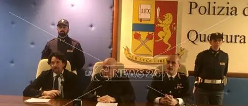 Reggio, Bombadieri: «Le vittime collaborano ma servono più uomini»