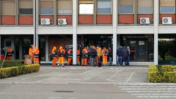 Licenziamenti confermati al Porto di Gioia Tauro: scatta il blocco