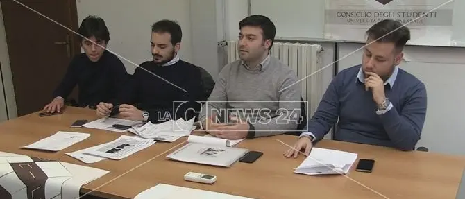 Unical, mozione di sfiducia al rettore. Si spinge per il voto studentesco