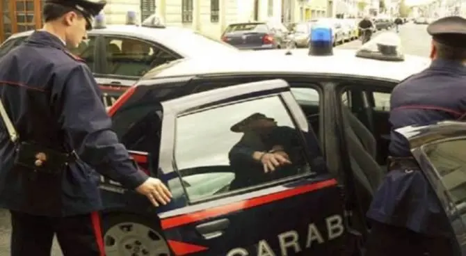 Vibo, tentata estorsione a imprenditori: due arresti