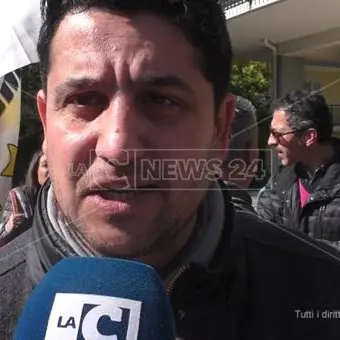 Scalea, marcia di solidarietà per il consigliere comunale aggredito