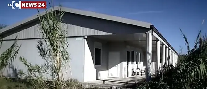 Rosarno e le case destinate ai migranti, vertice alla Cittadella regionale