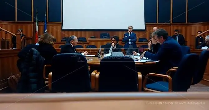 Porto di Gioia Tauro, 120 milioni da investire e stop ai licenziamenti ma il sit-in continua