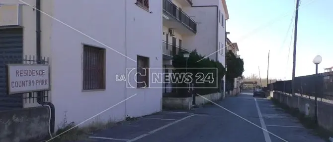 Serpeggia la paura dello scandalo per le indagini sulla donna morta