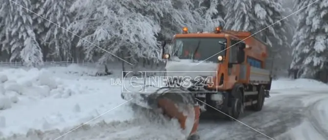 Meteo, arriva il gelo in Calabria: nevicate sopra i 200 metri