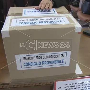 Vecchi e nuovi, ecco come cambia il consiglio provinciale di Cosenza