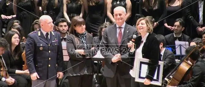 I cento anni della questura di Cosenza nel ricordo di Nicola Calipari