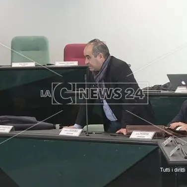Marcello Manna senza maggioranza, crisi al comune di Rende