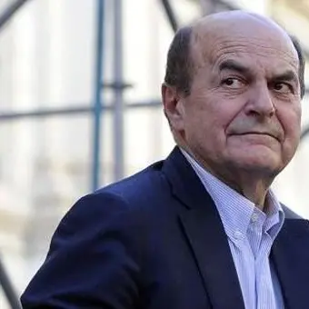 Pd, Bersani: «Auspico proposta, c'è bisogno di novità»