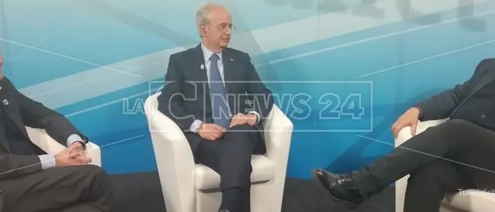 Pier Luigi Bersani a Filo diretto: «Oliverio? Una persona perbene, spero chiarisca»