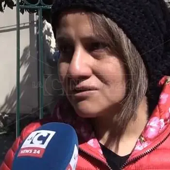 «Torna al tuo Paese», bimba nel mirino dei bulli per le sue origini