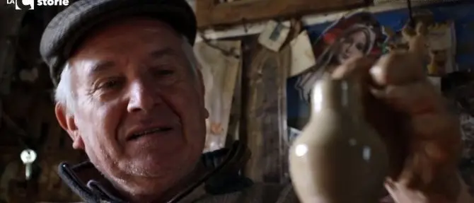 Antichi mestieri, a Gerocarne gli ultimi artisti della terracotta