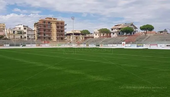 Serie D | Locri-Marsala, contestazioni per un presunto errore dell'arbitro