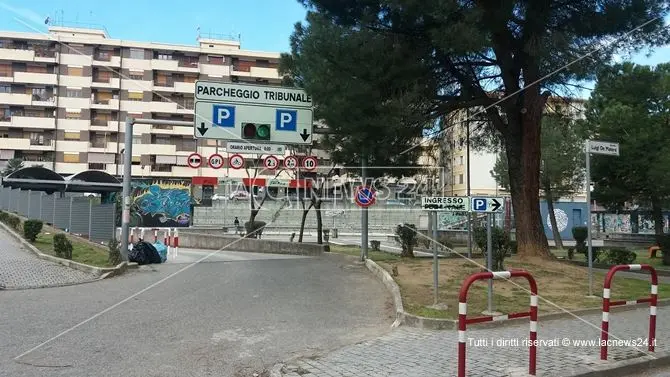 Cosenza, con un solo euro sosta consentita per l'intera giornata