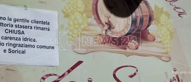 Emergenza idrica a Vibo: scuole chiuse e saracinesche dei negozi abbassate